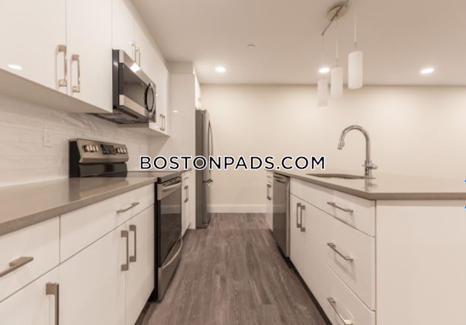 Boston - $7,500 /mo