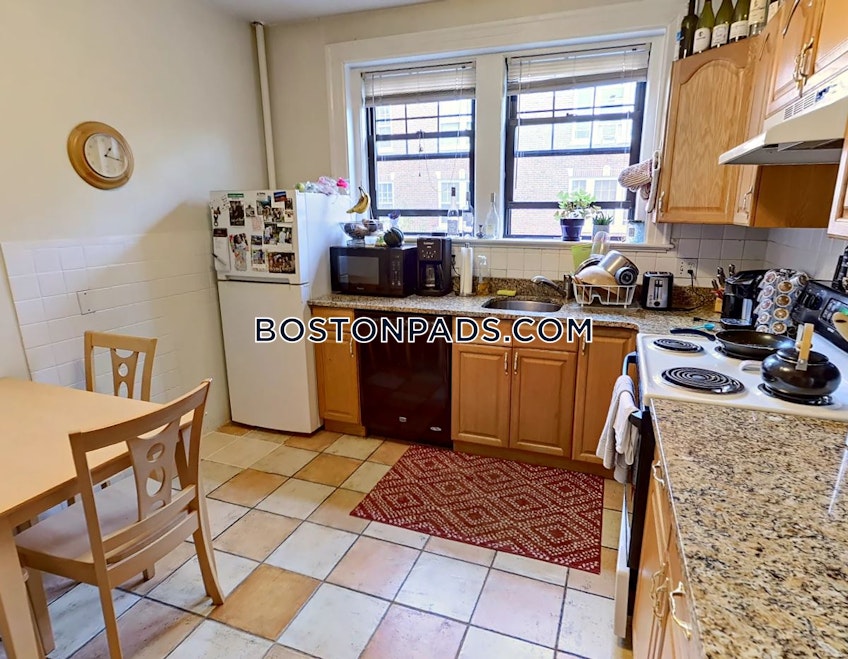 Brookline - $5,100 /month