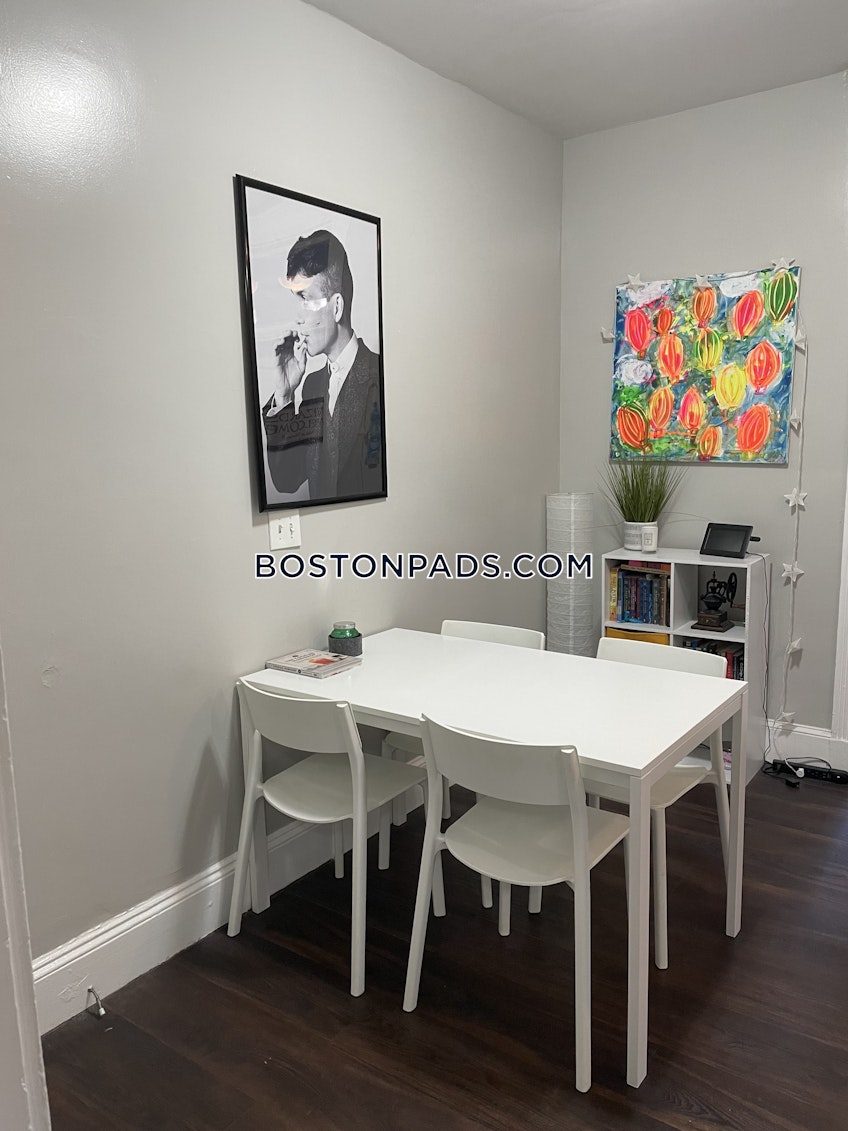 Boston - $4,000 /month