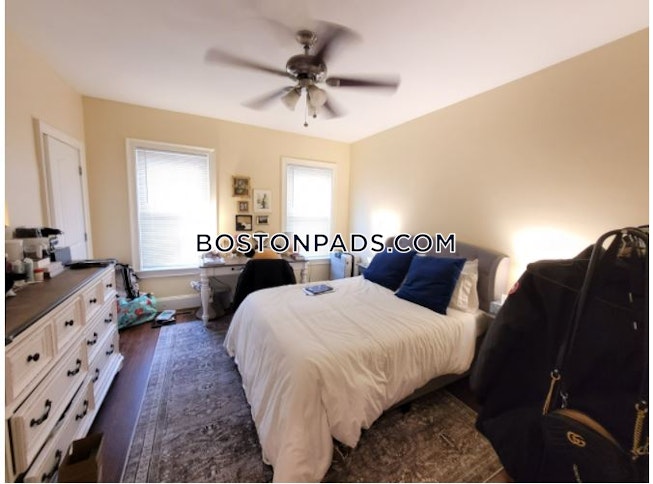 Boston - $6,710 /mo