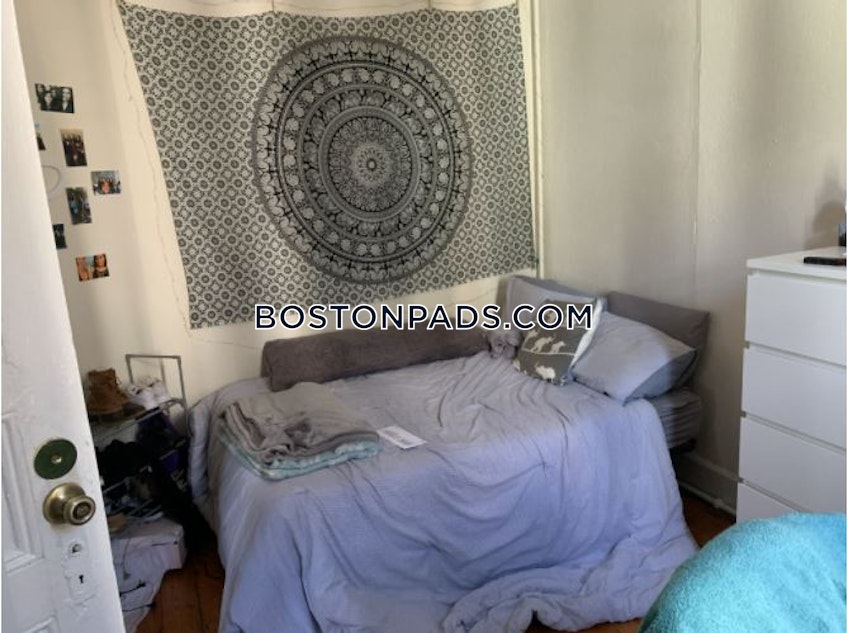 Boston - $4,200 /month