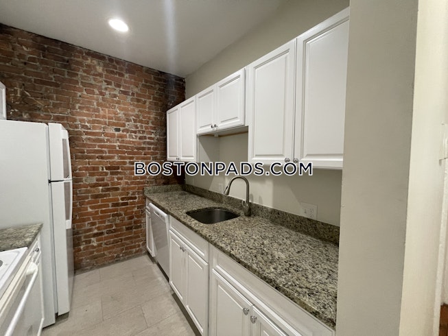 Boston - $3,650 /mo