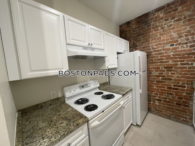 Boston - $3,650 /mo