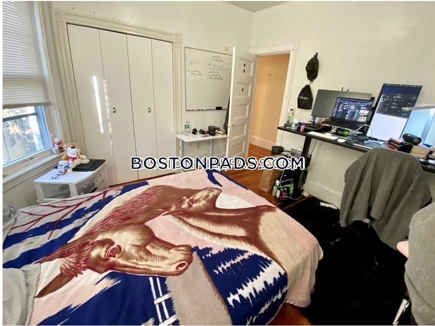 Boston - $3,850 /month