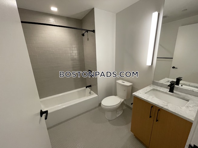 Boston - $4,500 /mo