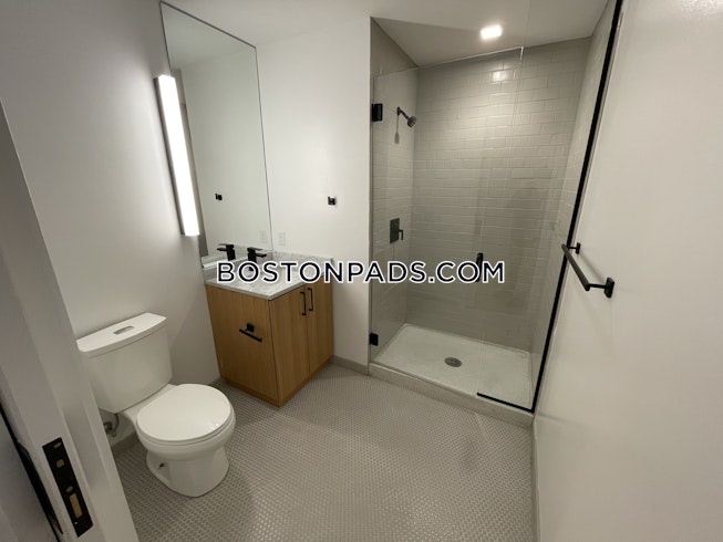 Boston - $4,500 /mo