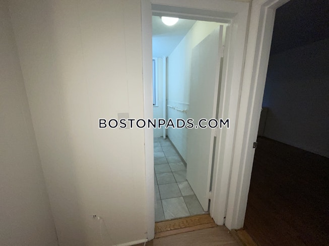 Boston - $3,375 /mo