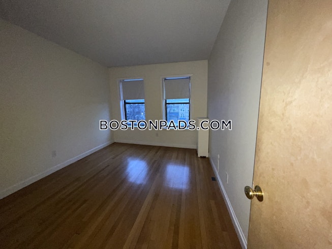 Boston - $3,375 /mo