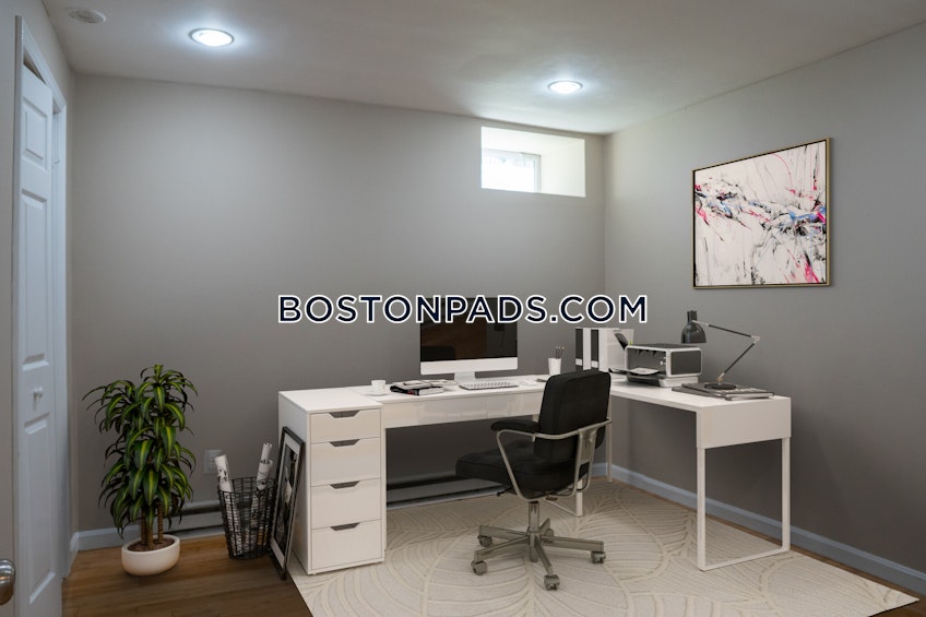 Boston - $7,800 /month