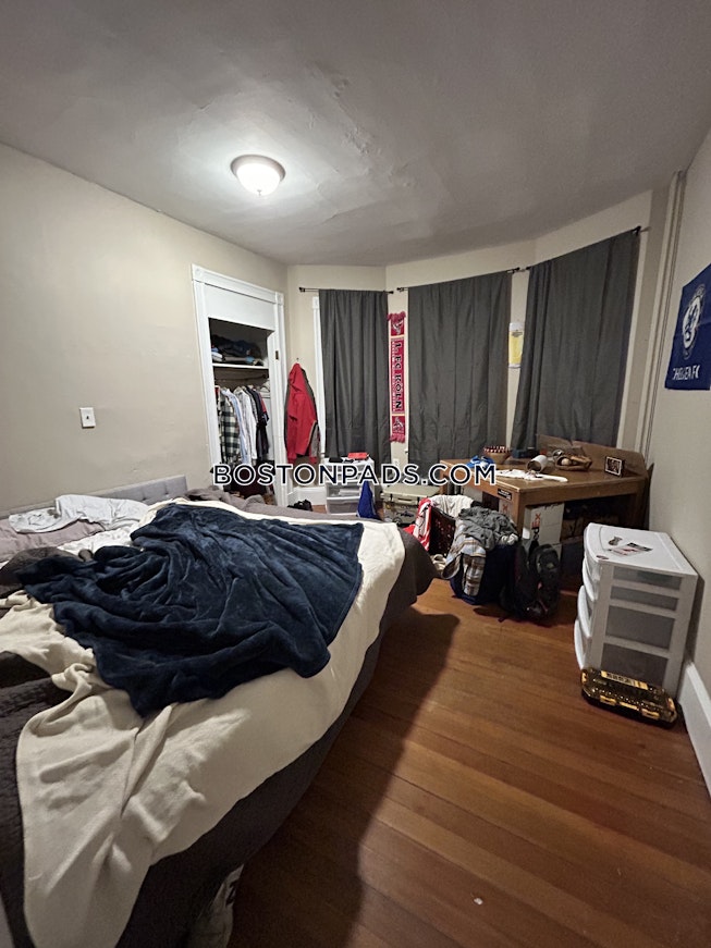 Boston - $5,600 /mo