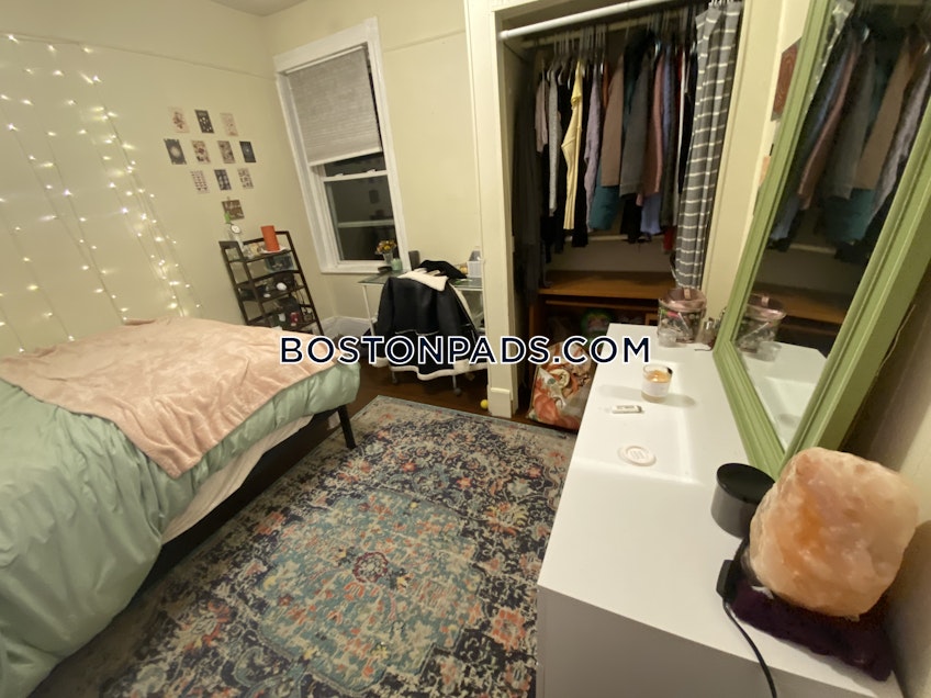 Boston - $4,000 /month