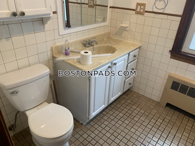 Boston - $3,800 /mo