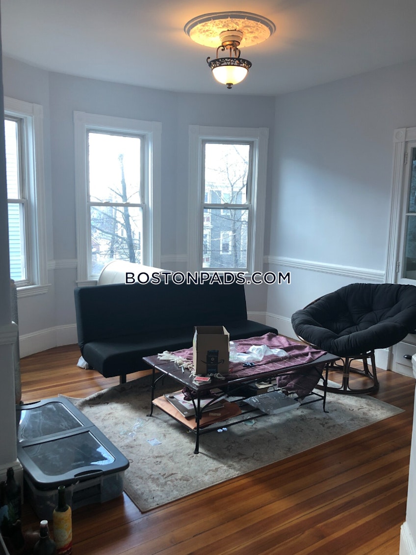 Boston - $4,200 /month