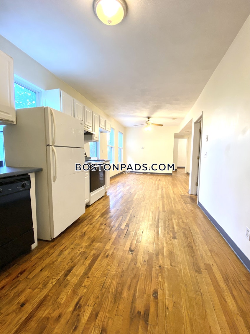 Boston - $3,400 /month