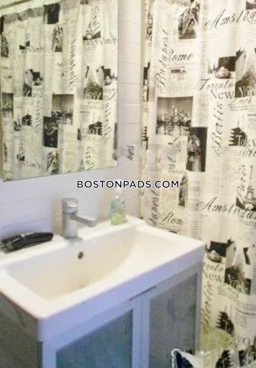 Boston - $2,950 /month