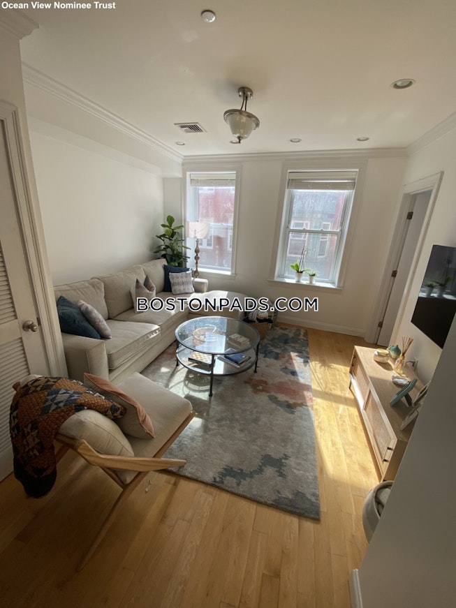 Boston - $3,850 /mo