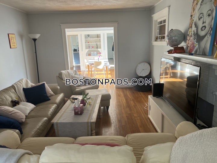 brighton-apartment-for-rent-3-bedrooms-1-bath-boston-4200-4570625 