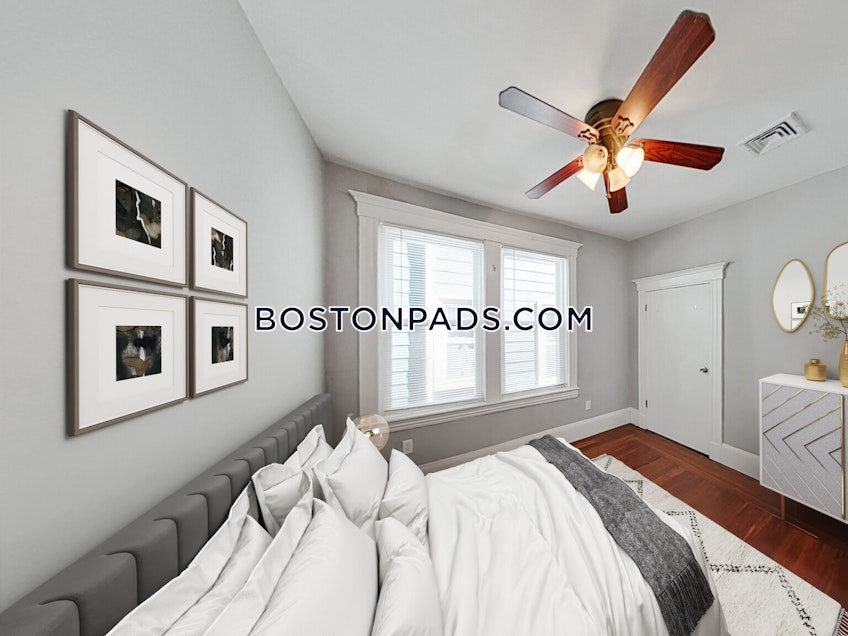 Boston - $7,400 /month