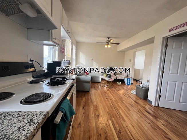 Boston - $3,800 /mo