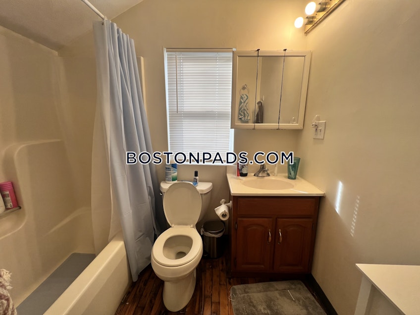 Boston - $3,800 /month