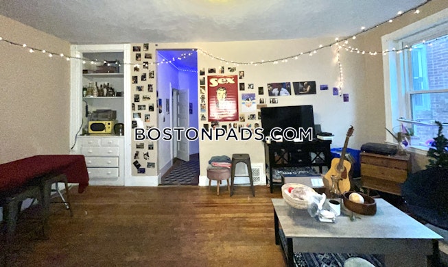 Boston - $5,000 /mo