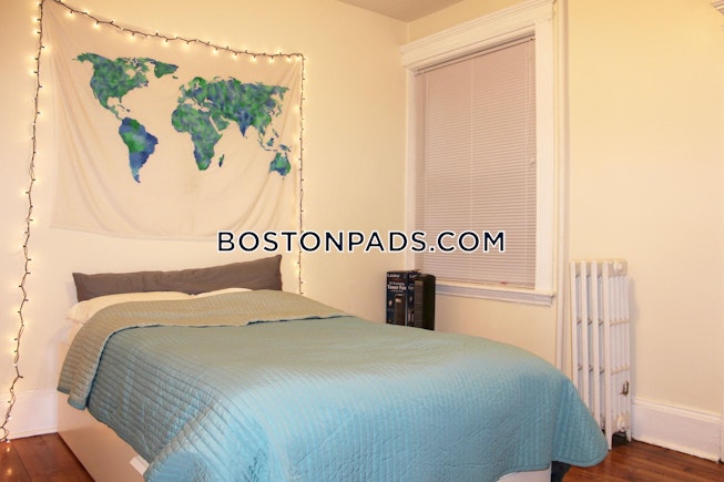 Boston - $3,000 /mo