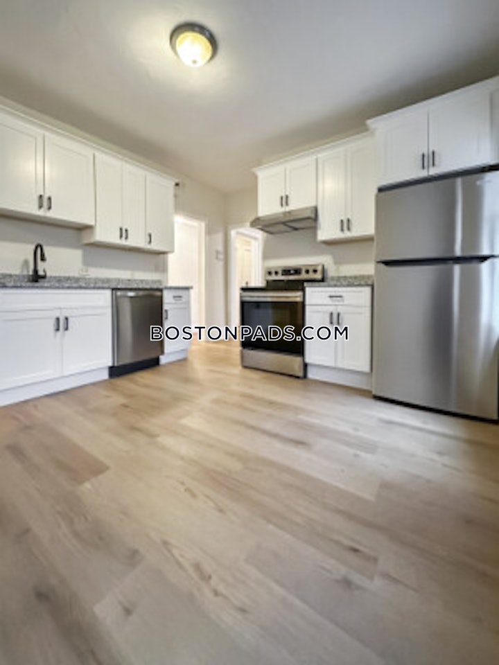 roxbury-apartment-for-rent-4-bedrooms-1-bath-boston-3820-4608322 