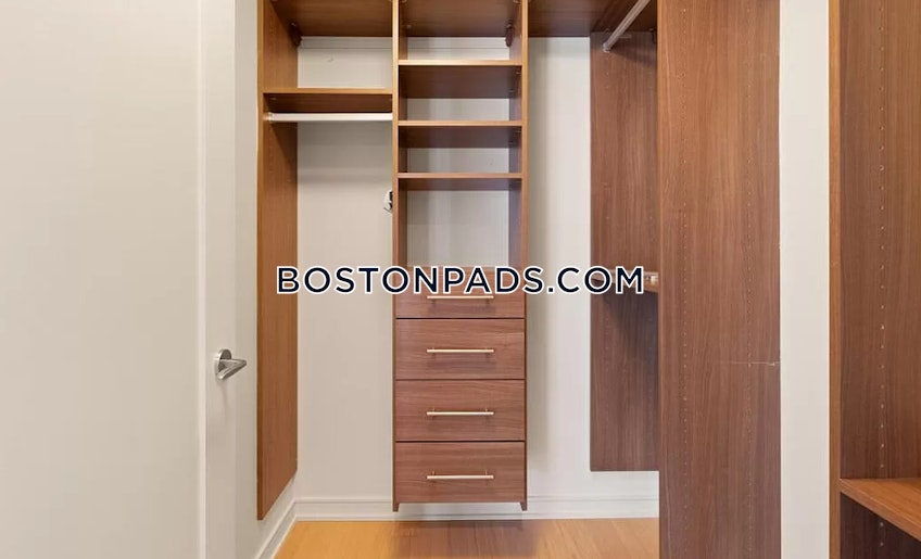 Boston - $8,880 /month