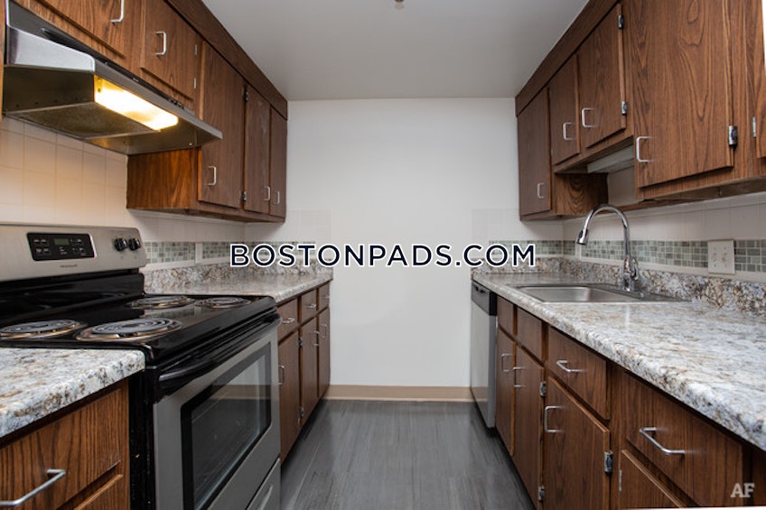 Boston - $3,980 /month