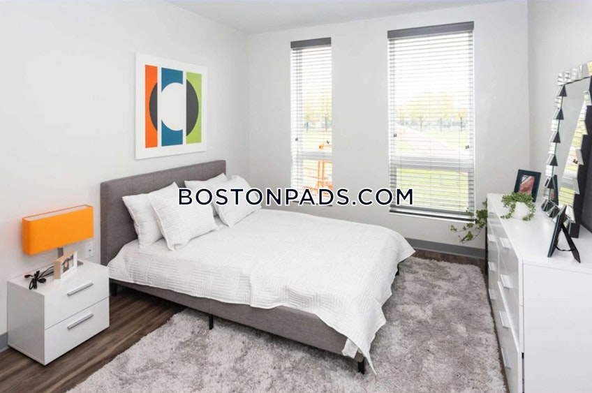 Boston - $2,319 /month