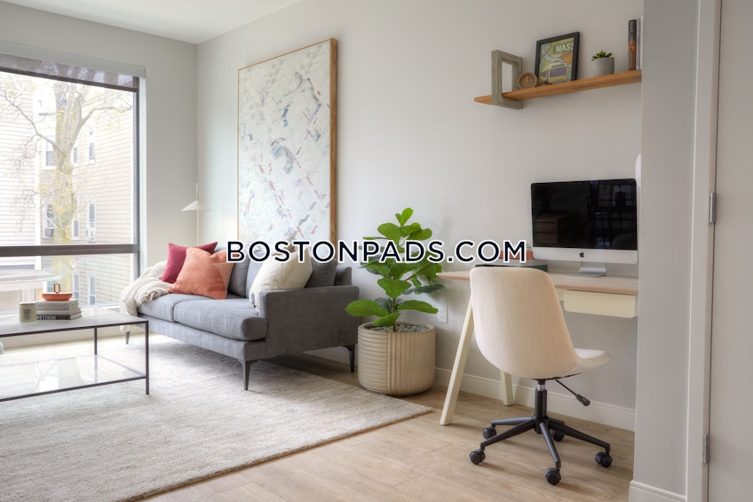 Boston - $4,965 /month