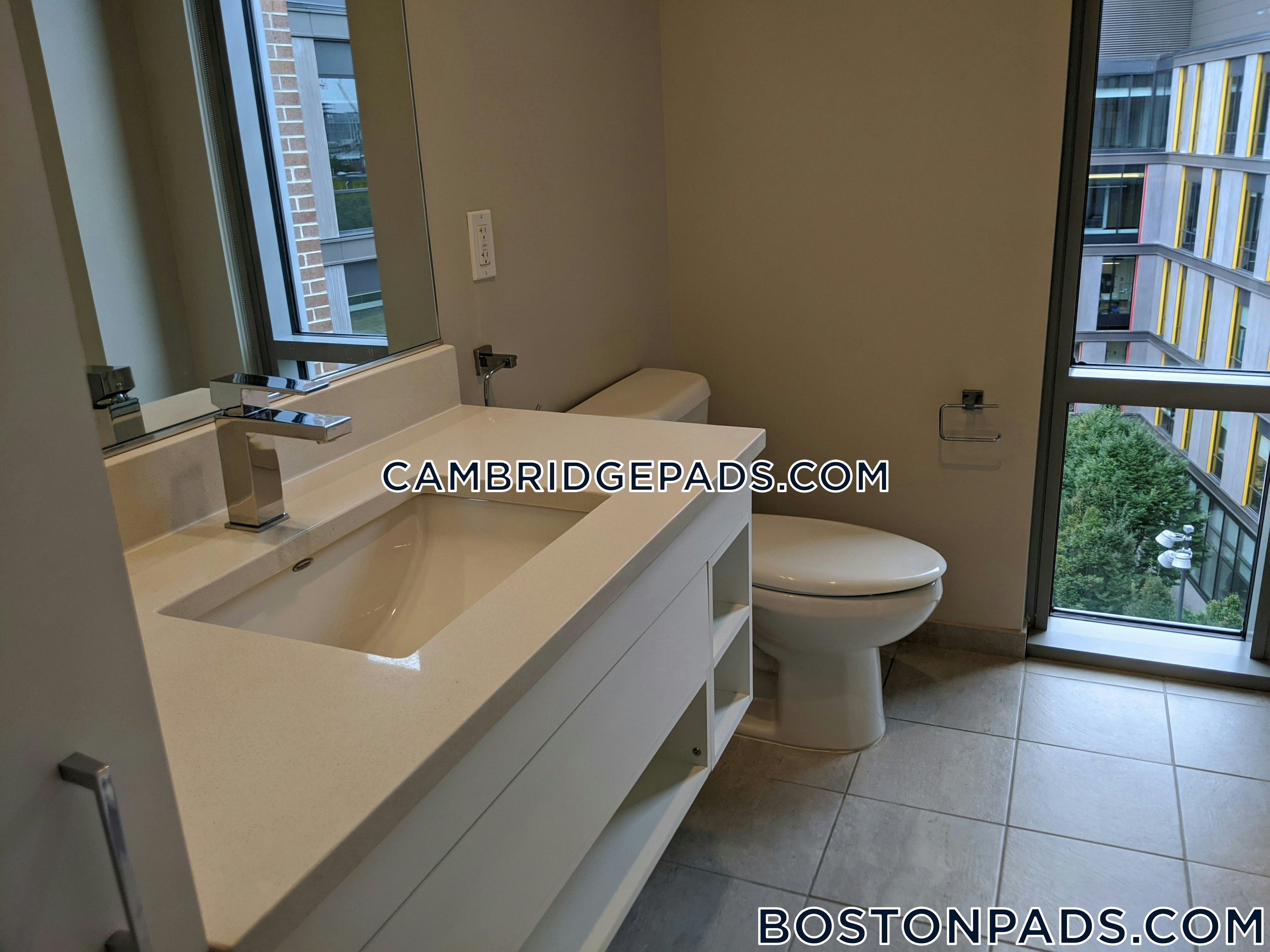 Cambridge - $2,999