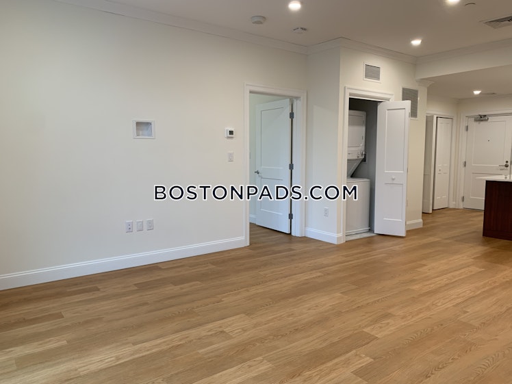 Gerry Rd., Brookline