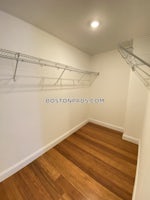 Boston - $2,800 /month