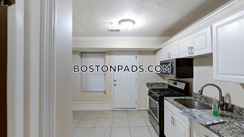 Boston - $4,500 /month