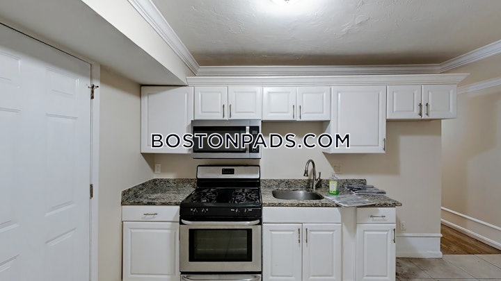 roxbury-apartment-for-rent-3-bedrooms-1-bath-boston-4500-4543645 