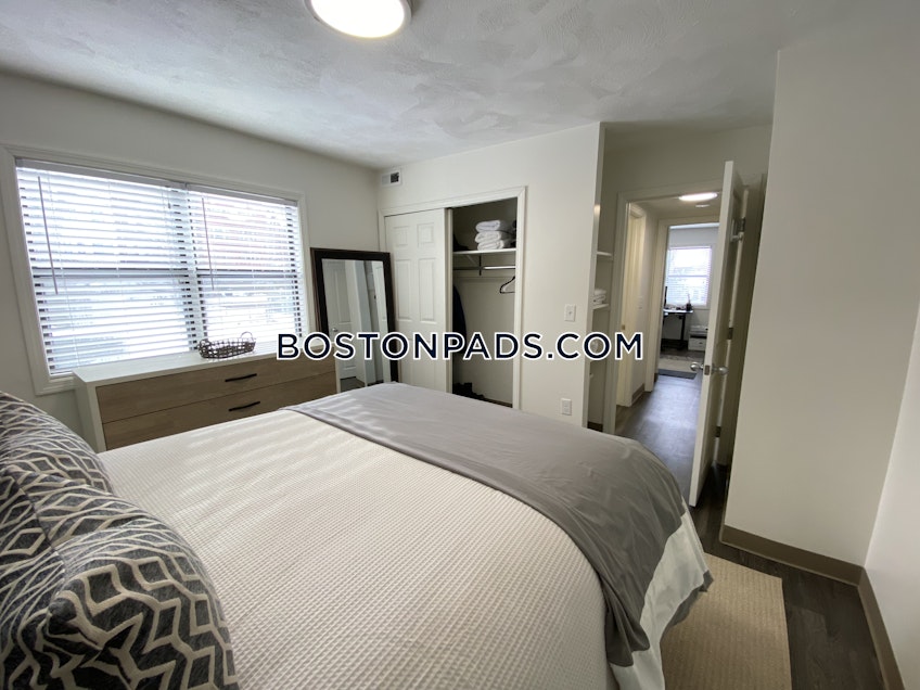 Boston - $2,895 /month