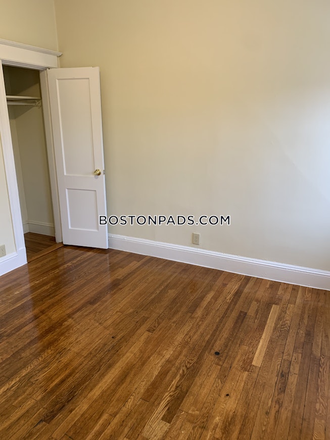 Boston - $1,750 /mo