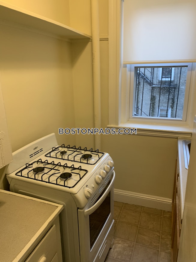 Boston - $1,750 /mo