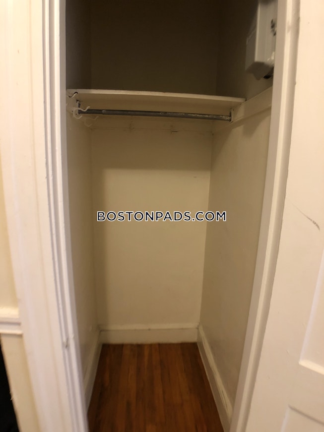 Boston - $1,750 /mo