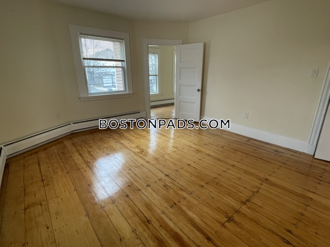 Somerville - $1,800 /mo