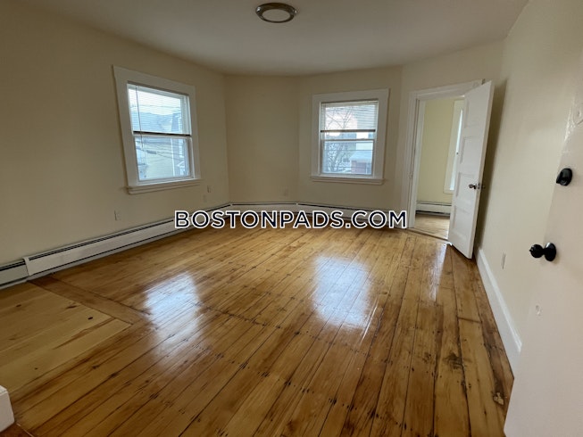 Somerville - $1,800 /mo