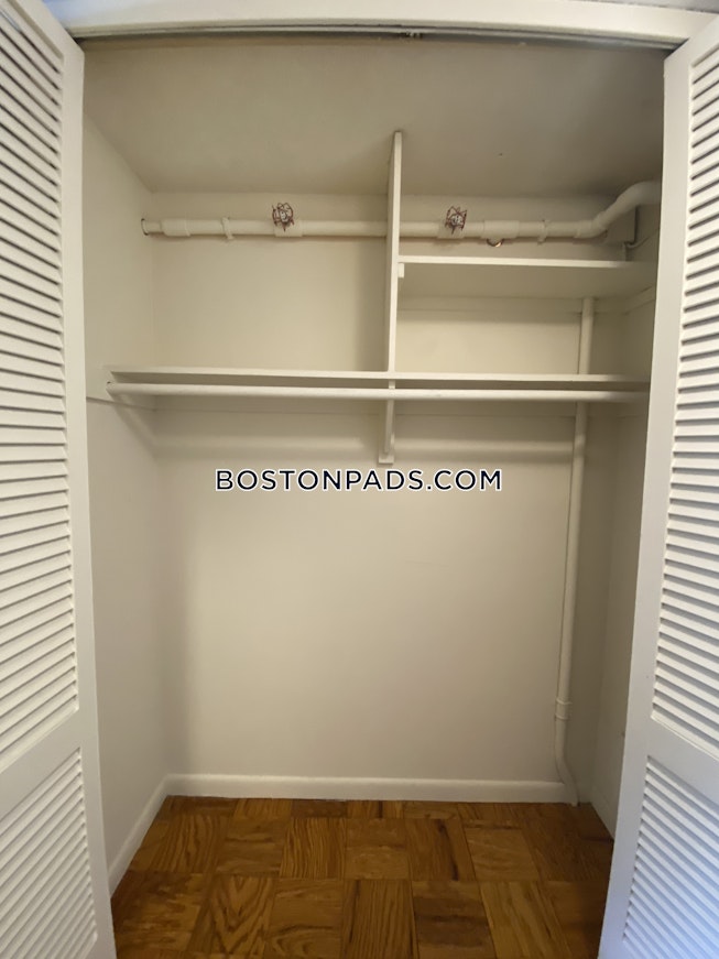 Brookline - $2,200 /mo