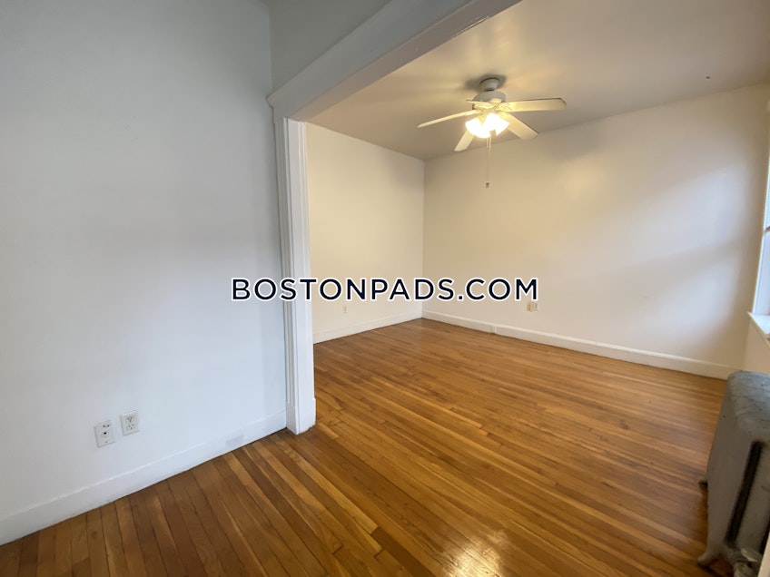 Boston - $2,850 /month