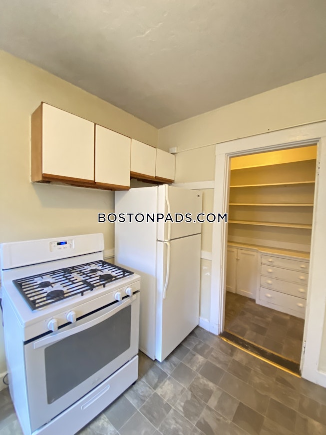 Brookline - $3,525 /mo