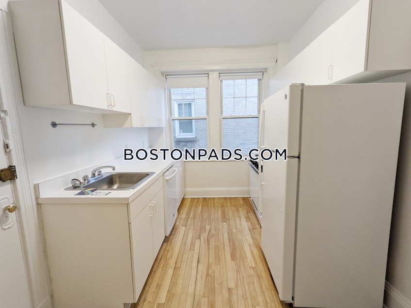 Boston - $2,670 /month