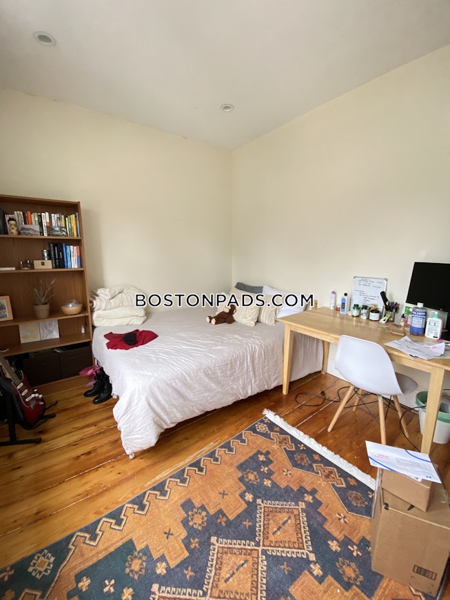 Cambridge - $4,250 /mo