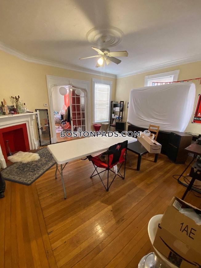 Boston - $2,150 /mo