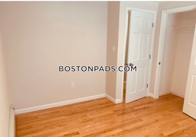 Boston - $4,200 /mo