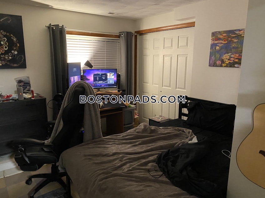 Boston - $4,200 /month